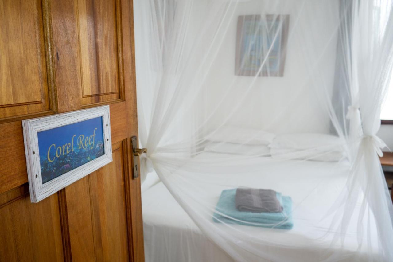 C-Mew Guest House Praia do Praia do Tofo Exterior foto